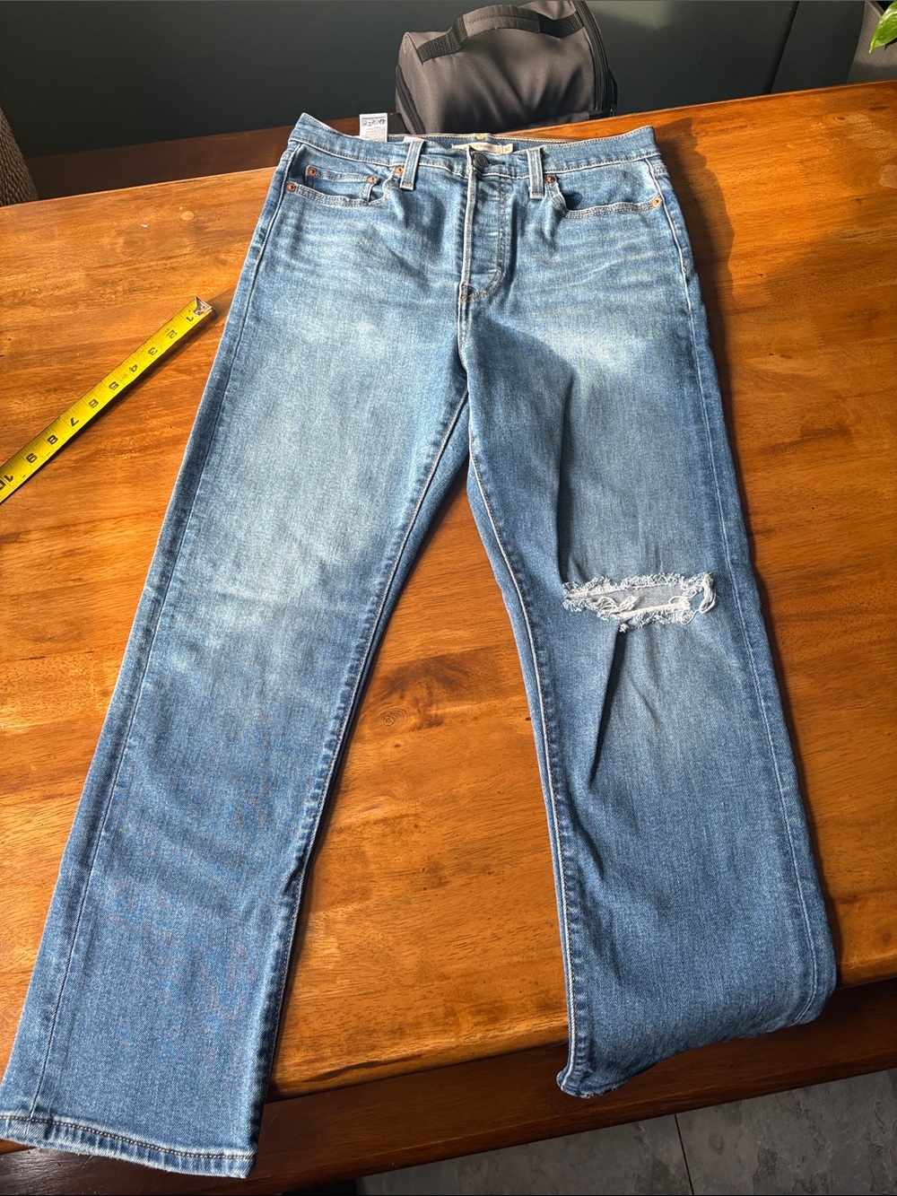 Levis Wedgie Straight, 30